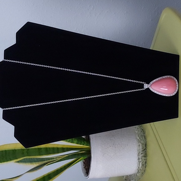 Avon Jewelry - Vintage Avon Necklace